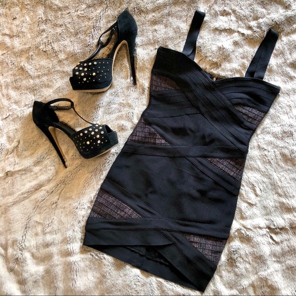 Guess by Marciano Dresses & Skirts - Marciano Bandage dress